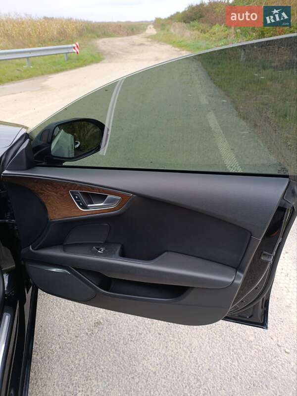 Лифтбек Audi A7 Sportback 2012 в Городке фото 12 Лифтбек Audi A7 Sportback 2012 в Городке