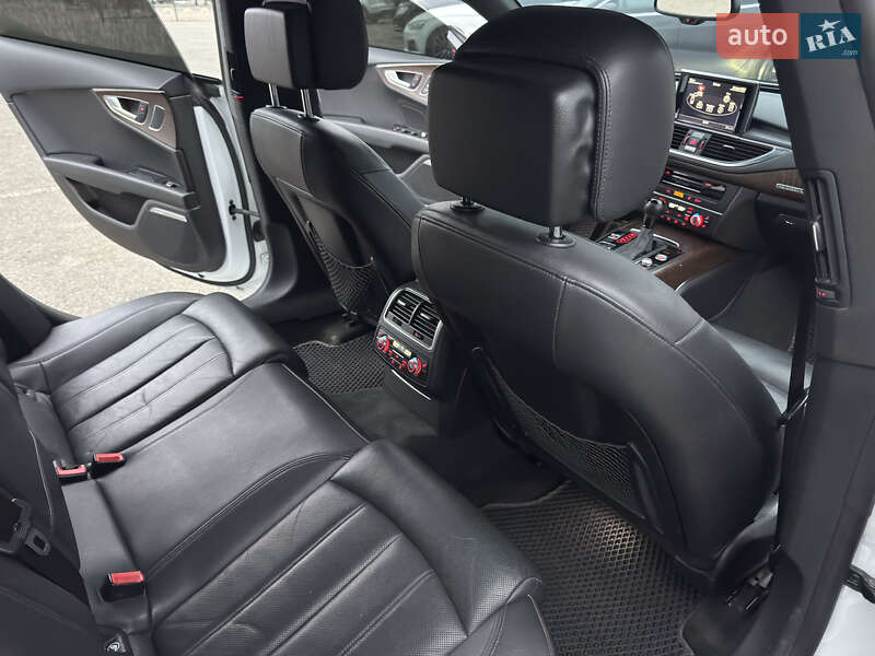 Лифтбек Audi A7 Sportback 2013 в Киеве фото 42 Лифтбек Audi A7 Sportback 2013 в Киеве