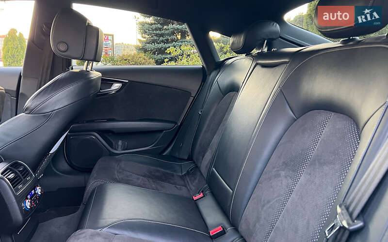 Ліфтбек Audi A7 Sportback 2015 в Львові фото 28 Ліфтбек Audi A7 Sportback 2015 в Львові