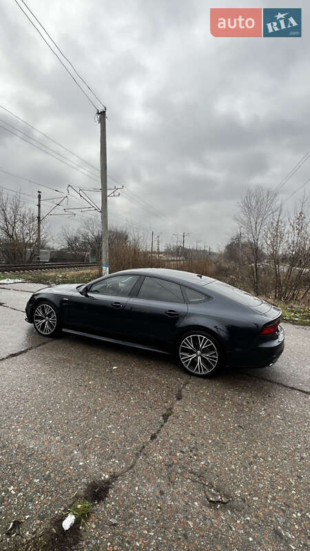 Лифтбек Audi A7 Sportback 2015 в Киеве