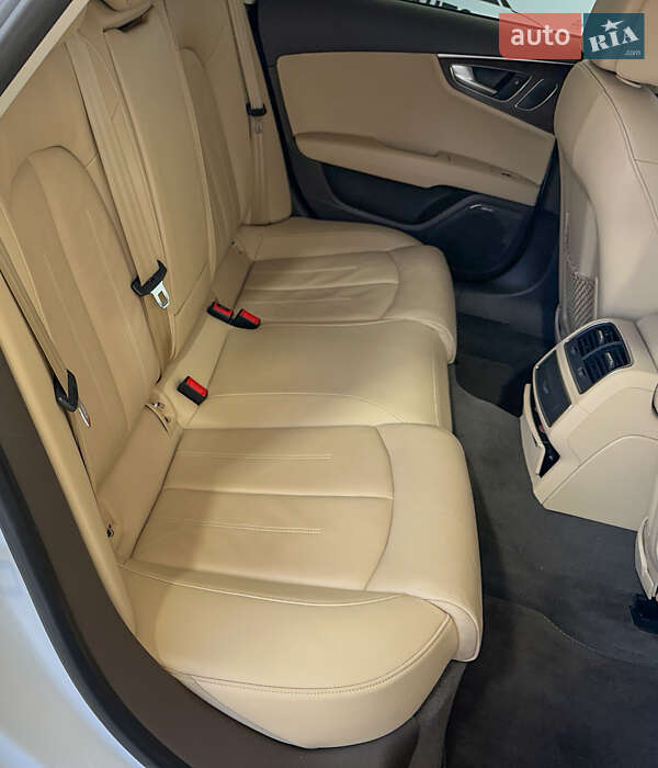 Лифтбек Audi A7 Sportback 2013 в Львове