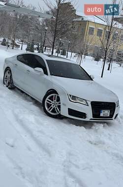 Лифтбек Audi A7 Sportback 2014 в Киеве