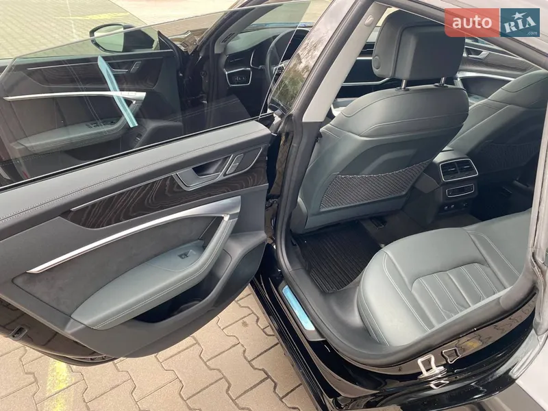 Audi A7 Sportback 2018 VIN WAUP2AF28KN048517 фото оголошення 33 з 84