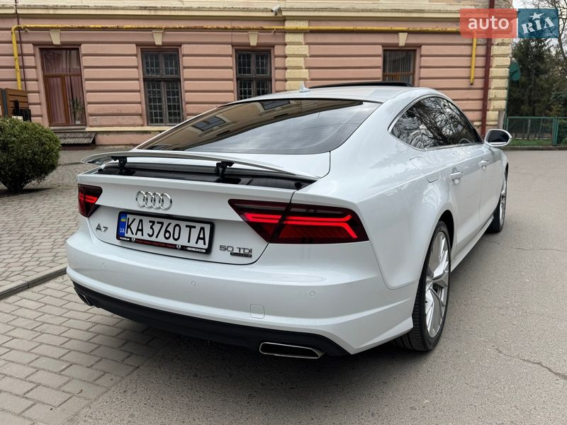 Лифтбек Audi A7 Sportback 2016 в Черновцах