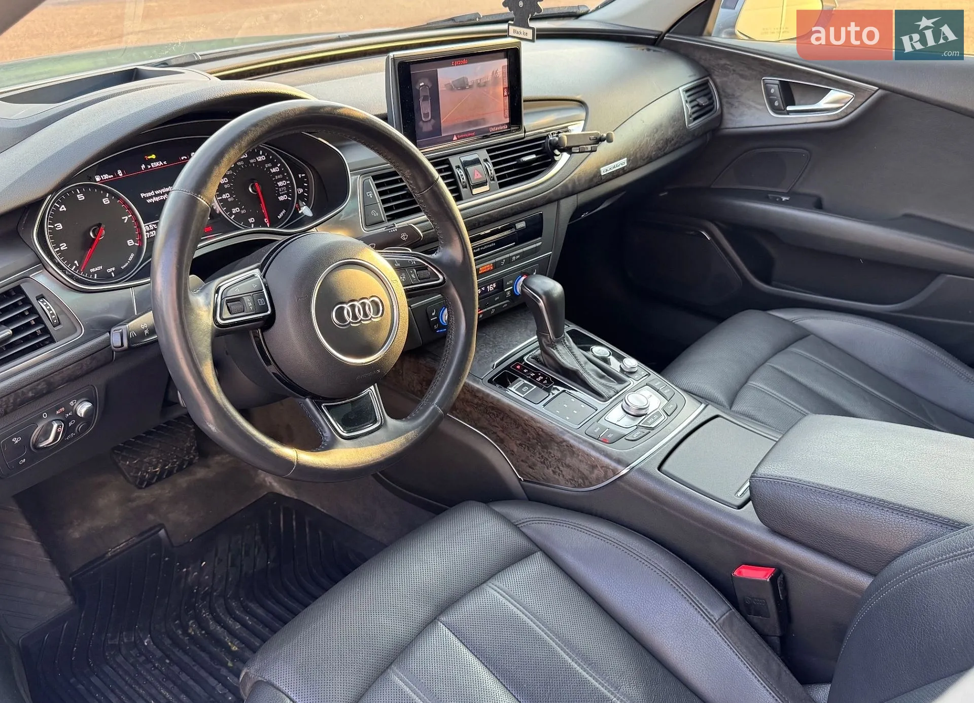 Audi A7 Sportback 2017 VIN WAUW2AFC9HN093351 фото оголошення 8 з 13