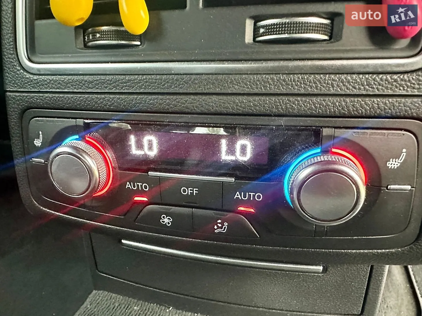 2011 Opel Astra - мініатюра 19