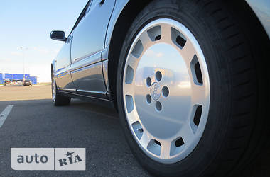 Седан Audi A8 1998 в 