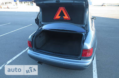 Седан Audi A8 1998 в 