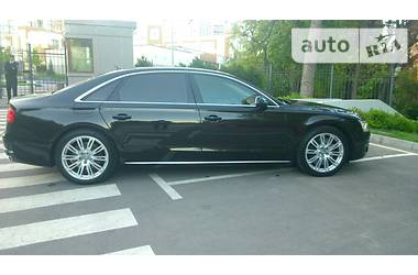 Седан Audi A8 2012 в Києві