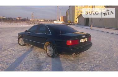 Седан Audi A8 1997 в Стрые