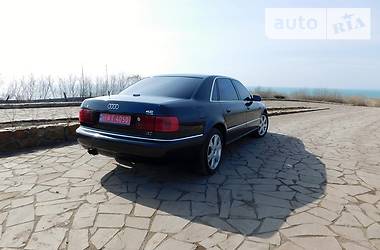 Седан Audi A8 2000 в Запорожье