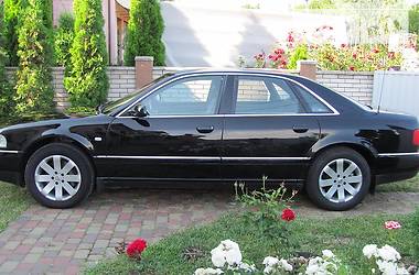 Седан Audi A8 2000 в Черновцах