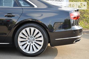 Седан Audi A8 2015 в Киеве