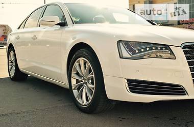 Седан Audi A8 2012 в Ровно