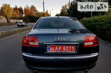 Седан Audi A8 2005 в Малине