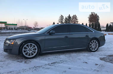 Седан Audi A8 2014 в Староконстантинове