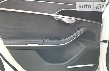 Седан Audi A8 2018 в Одессе