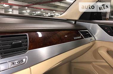 Седан Audi A8 2010 в Киеве