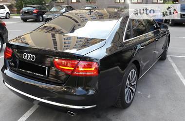 Седан Audi A8 2012 в Ирпене