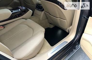 Седан Audi A8 2014 в Киеве