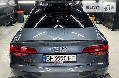 Седан Audi A8 2015 в Одессе