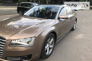 Седан Audi A8 2011 в Києві