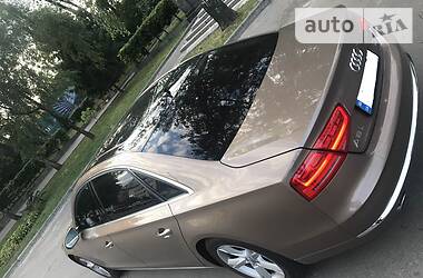 Седан Audi A8 2011 в Києві