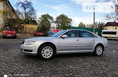 Седан Audi A8 2004 в Луцке