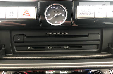 Седан Audi A8 2011 в 