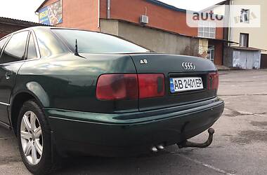 Седан Audi A8 1998 в Виннице