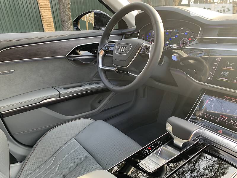 Седан Audi A8 2019 в Києві