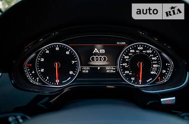 Седан Audi A8 2016 в 