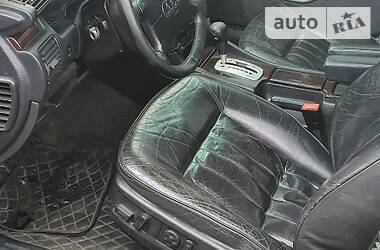 Седан Audi A8 1996 в 