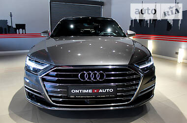 Седан Audi A8 2017 в 