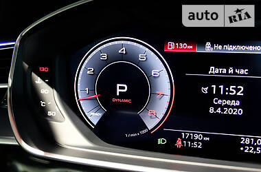 Седан Audi A8 2017 в 