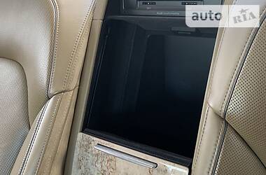 Седан Audi A8 2012 в 