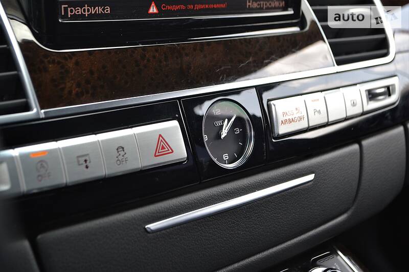 Седан Audi A8 2016 в Харькове