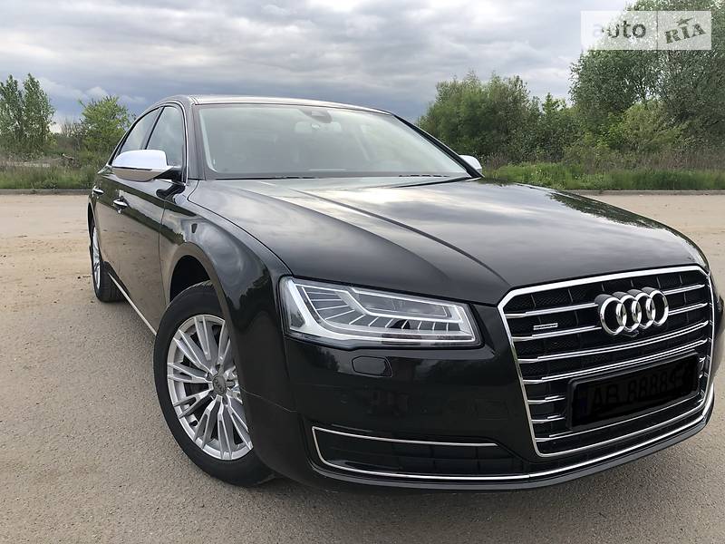 Седан Audi A8 2017 в Виннице