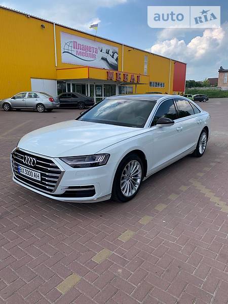 Седан Audi A8 2018 в Хмельницькому