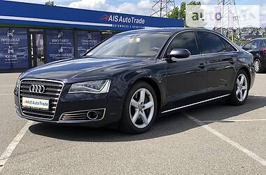 Седан Audi A8 2011 в Киеве