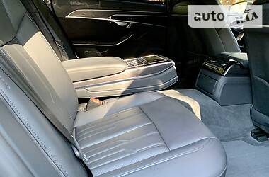 Седан Audi A8 2018 в Киеве