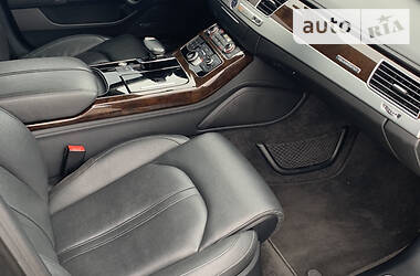 Седан Audi A8 2013 в Киеве