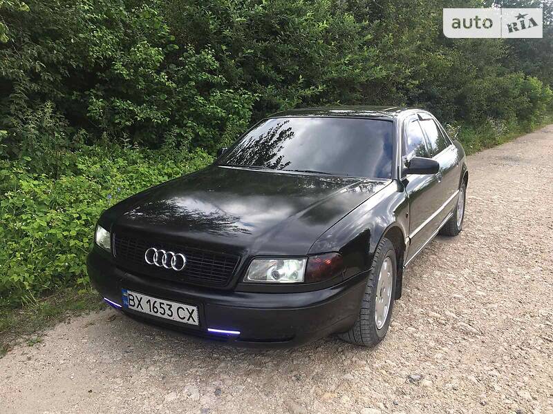 Седан Audi A8 1994 в Тернополе