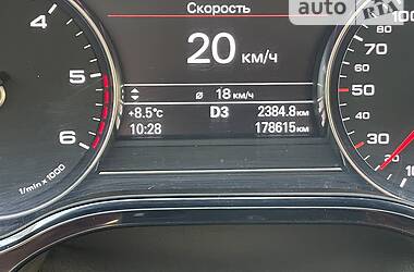 Седан Audi A8 2012 в Луцке