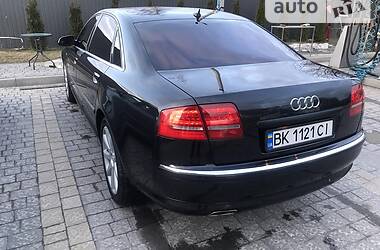 Седан Audi A8 2005 в Рівному