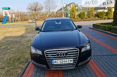 Седан Audi A8 2012 в Луцке