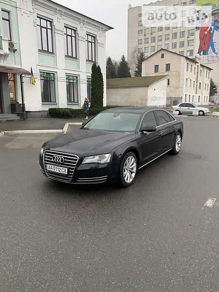 Седан Audi A8 2012 в Киеве