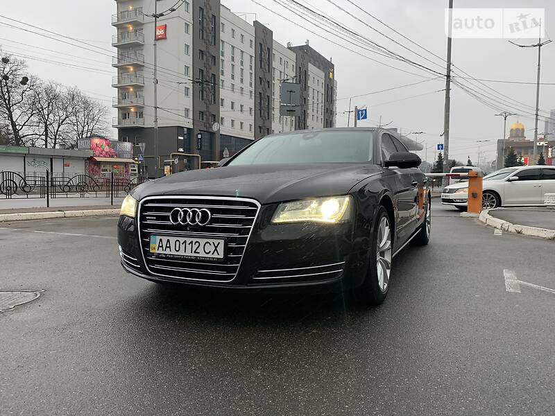 Седан Audi A8 2012 в Киеве