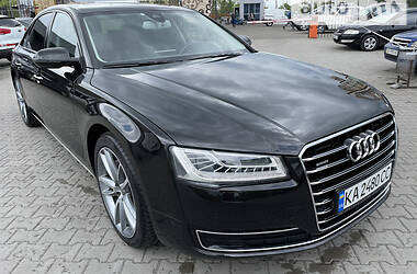 Седан Audi A8 2017 в Киеве