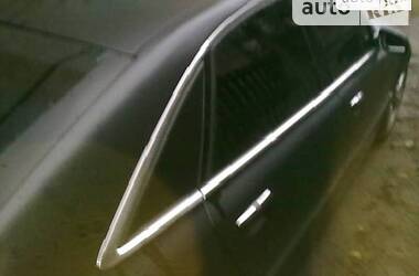 Седан Audi A8 2004 в Киеве